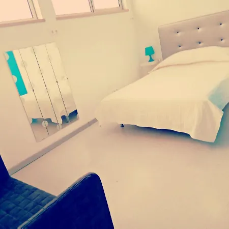 Residencia Praia Norte - Al Guest house Nazare
