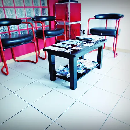 Pensión Residencia Norte - Al 4*