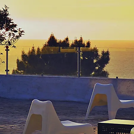 Residencia Praia Norte - Al Konukevi 4*