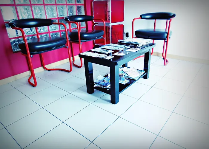 בית הארחה Residencia Norte - Al 4*