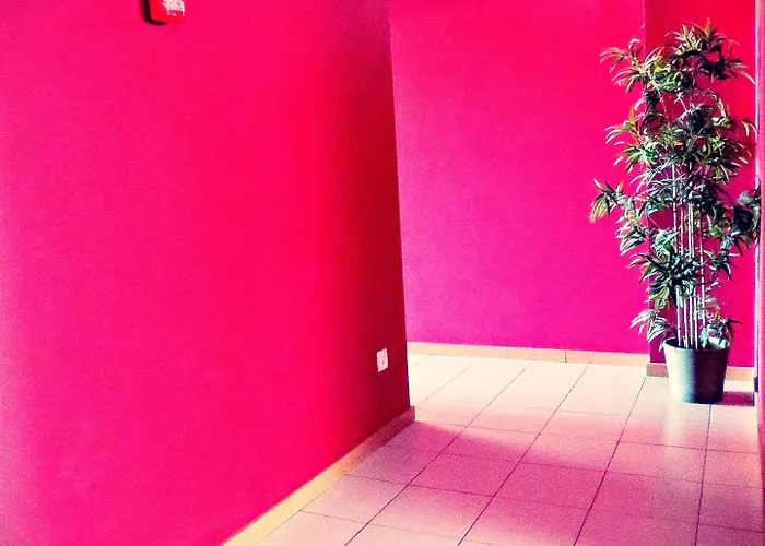 בית הארחה Residencia Norte - Al 4*