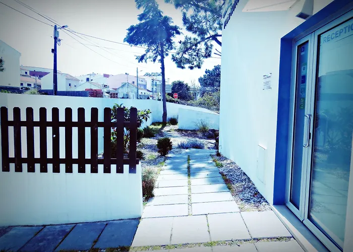 בית הארחה Residencia Norte - Al 4*